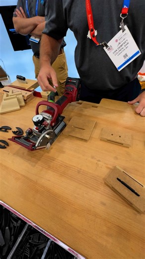 Today's Craftsmen on Instagram: "Snap, click, done ✅ The Lamello Zeta P2 + Tenso P-14 = invisible joints in seconds. Who’s used this setup before? #Lamello #ZetaP2 #TensoP14 #woodworkingtools #cabinetmaking #furnituremaking #woodwork #toolporn #woodworkingcommunity #shoplife Colonial Saw Lamello USA"