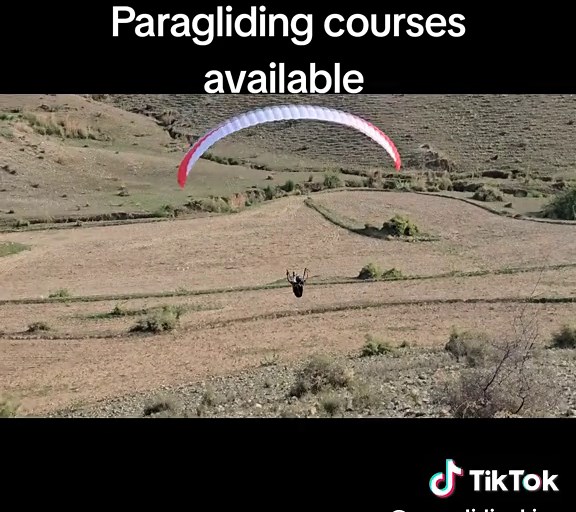 Explore Paragliding Courses in Pakistan