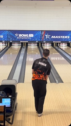 Not my cleanest block but made some good reads and was able to throw a some strings of strikes together to get to 83 for first block of the Masters. Mostly threw hazmat solid but troublemaker solid and crusher hybrid got some play #hammerbowling #brandsofbrunswick | Mike Ruben