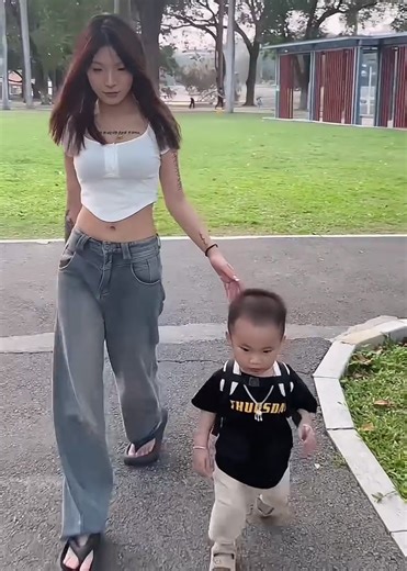 Cute Baby Videos Compilation for Smiles and Laughter