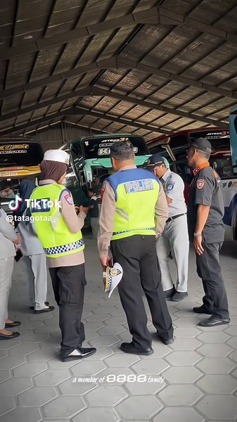 Exploring Ram Check 8888: Family Bus Travel