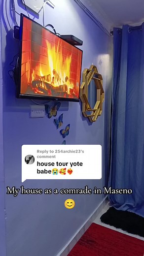 Exploring a Comrade's Unique House with a Twist