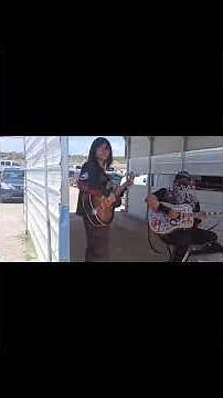 Unique Flea Market Finds At the Gallup NM flea market. #farmersmarket#fleamarket #newmexico