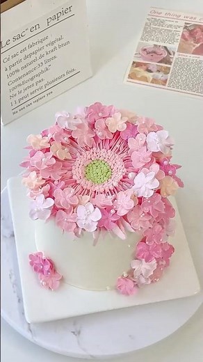🌺Korean-Style Buttercream Five-Petal Flowers 🌸✨#cakeart #buttercream #cakedecorating #korean #baking