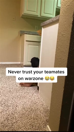 Lol “Bro he is one tap” 😂 #modernwarfare #warzone #Cod #ps4 #xbox #gamer #COD #comedy #gulag