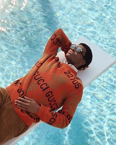 Captured by Tyler Mitchell against the backdrop of a retro-style hotel in Palm Beach, Gucci Pineapple presents a playfully elegant selection of ready-to-wear and accessories defined by pineapples blossoming with rosebuds. Creative Direction by Alessandro Michele, Art Direction by Charles Levai and Kevin Tekinel. Discover on.gucci.com/GucciPineapple_ Music: “Song For My Father” Written and Performed by Horace Silver Courtesy of Blue Note Records Under License From Universal Music Enterprises Publ