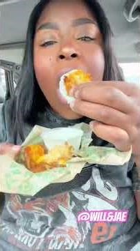 That WingStop cheese and ranch combo #viralfood #foodie #wingstop