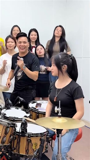 #DrumSet #FemaleDrummer #HappyNewYear2026 #JazzDrums