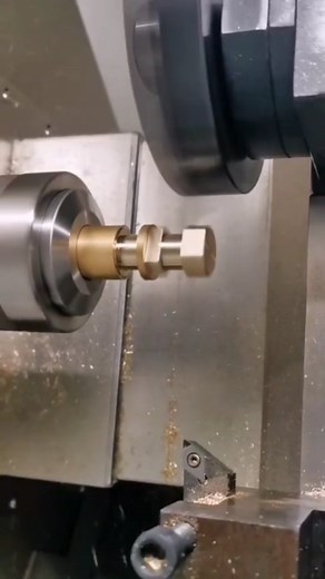 𝗢𝗰𝘁𝗮𝗻𝗲 𝗪𝗼𝗿𝗸𝗵𝗼𝗹𝗱𝗶𝗻𝗴 | Can you explain how this works? Polygon Turning via @cnc.partmachining #cnc #lathe #cncmachining #lathemachine #turning #machinist #math... | Instagram