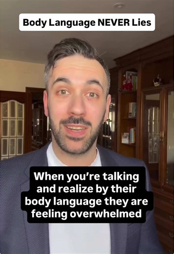 Unlock Secrets with Body Language Cues