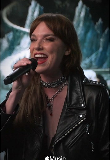 Halestorm Performs