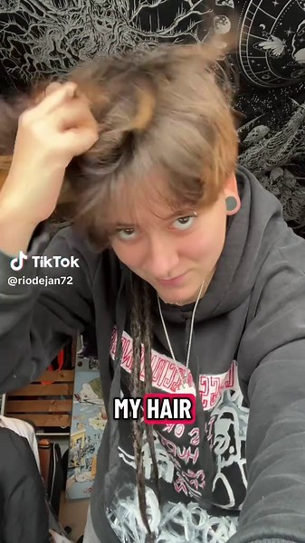 Punk Hair Trends: Buzz Cuts and Bald Styles