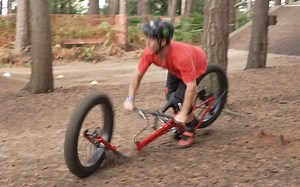 缺牙哥测试亚马逊神车 险再缺牙 RIDING THIS £250 AMAZON FAT BIKE UNTIL IT SNAPS - FACE PLANT!