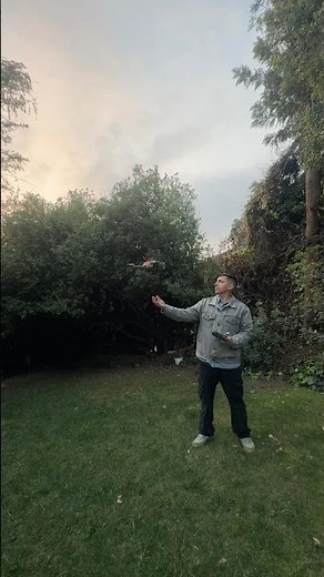 Landing Drone DJI Mavic Air 2