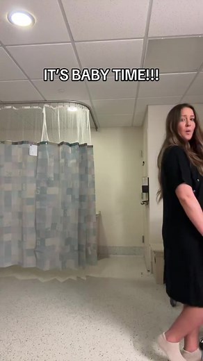Dancing this baby out😆 #taylorandsoph #pregnant #laboranddelivery #labor #birth #delivery #hospital #babymama | Labor Delivery