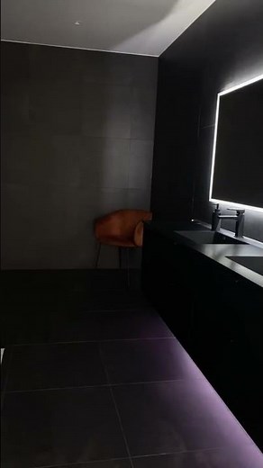 Brighten Up with a Smart LED Bathroom Mirror! #inyouths #bathroommirror #bathroomlighting