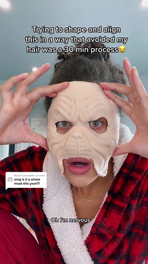 Creative Grinch Makeup Tutorial for Christmas Fun