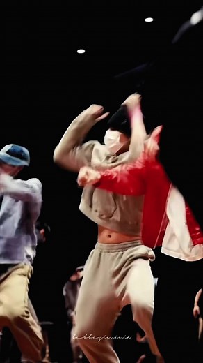 Mesmerizing BTS Jimin Dancer Performance