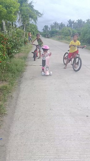 Nag enjoy ang bata ... daming naka alalay 😊 salamat po ❤️ | Loraine Guillermo Tabuñar