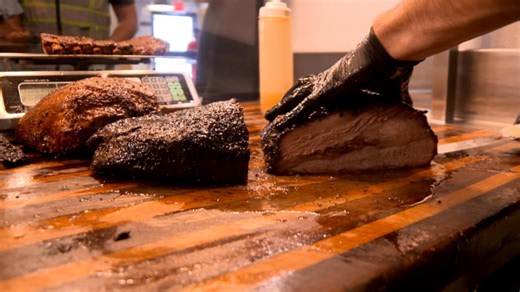 A popular North Texas barbecue restaurant is expanding to Dallas