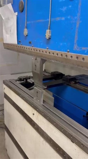 Trumpf V50 ton x 1.5metre Press Brake #cnc #machine #manufacturing #factory #aluminum #machinery