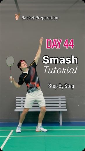Badminton Coach | 90 Day Challenge on Instagram: "Badminton Smash Tutorial for Beginners - Step by Step to become a badminton Pro 🏆 Don’t forget to smile 😀😉 In order to master your smash technique in badminton you need to follow four different steps: 1) Racket Preparation: When preparing make one step back with your dominant leg / foot while facing sideways with your body, hold the grip quite far back, stretch out your other arm and point towards the shuttle for balance and open up your shoul
