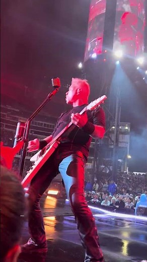 James Hetfield FIGHT FIRE WITH FIRE 🔥 Snake Pit | Metallica Nashville 2025