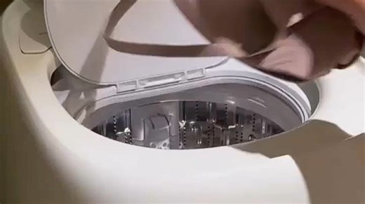 迷你除尘神器，小巧机身藏大能量，轻柔洗净护新体验｜生活场景实测分享