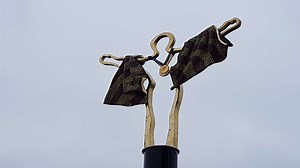 Statue unveiled to sports legend