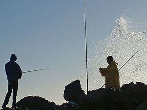 VIDEO: KZN south coast fishing action