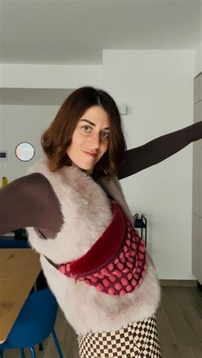 Marta | CreAzioni- Corsi e workshop di cucito e ricamo📍Milano | In 3 ore cucirai un marsupio unico, con fodera e cerniera, sotto la mia guida e alla fine te ne andrai con il tuo progetto completo + il... | Instagram