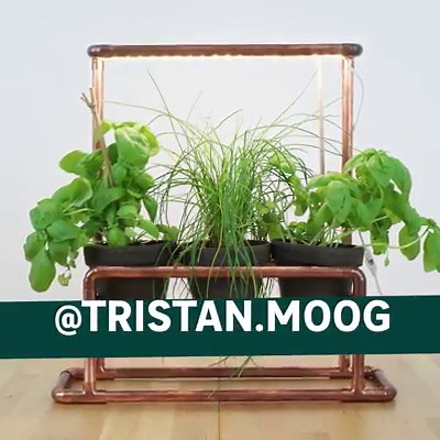 300 reactions · 62 shares | C'est ce magnifique mini potager en cuivre avec éclairage LED réalisé par @tristan.mog qui remporte la 1ère édition de notre grand concours #TousMakers! Bravo à tous les participants pour leur créativité !  Retrouvez un résumé des moments forts et meilleures créations #TousMakers2019 #DIY 朗 | LEROY MERLIN | Facebook