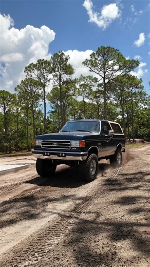 6.2K views · 168 reactions | Why follow the herd and daily an overpriced truck you can't even wrench on? ️ Invest in a legend, like @blue_flame_raptor’s OBS Ford Bronco, powered by a BluePrint Small Block Ford 408 c.i. engine.鸞 | BluePrint Engines | Facebook