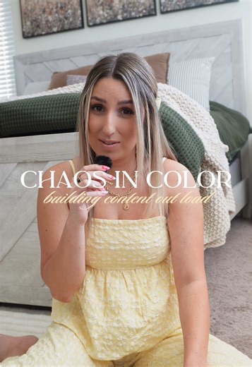 Mom creators postpartum, this one’s for you🫶🏼 Stop waiting to shrink before you show up. You can build in this body. This is your Chaos & Color reminder. 🌈✨ #momstyle #momcreators #momcreator #motherhoodunfiltered #chaosincolor