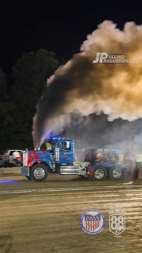 "Macksimus Prime" Cyclone Diesel Performance Pro Stock Semi pulling at Dragway 42's Fall Shootout! - OSTPA - Pro Pulling League - #OSTPApull #ProPulling #Mack #Trucking | JP Pulling Productions