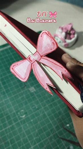DIY Bow Bookmark🔖 | #shorts #bookmark #diy