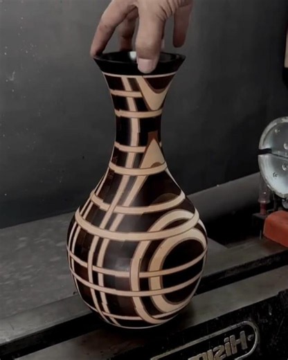 How I Made This CRAZY Patterned Wood Vase on the Lathe #wood #woodturning #woodworkingprojects