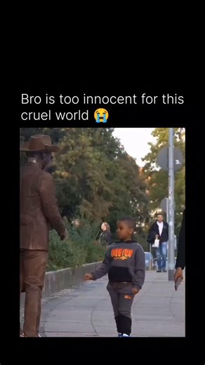 Laugh Flix on Instagram: "😭 Fun fact: the people who “act like statues” on streets—aka living statues—aren’t just standing there reconsidering every life decision they’ve ever made. Many of them actually train like elite athletes of absolutely doing nothing. We’re talking rock-solid core strength, monk-level patience, and the supernatural ability to ignore a toddler waving a sticky lollipop two inches from their face. They practice controlling their breathing so their “marble chest” doesn’t dra