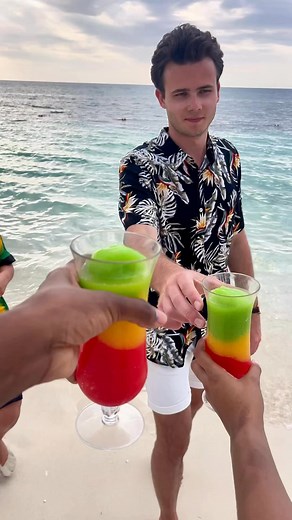 ‘Sipping on cocktails of inspiration on the pristine sands on Secrets St. James’; is exactly what you should be doing. Have you booked your vacation yet? 🌴🍹 | Secrets St. James Montego Bay