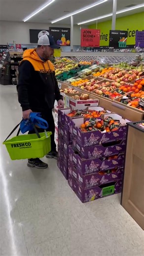 Ever wonder what someone would grab without the 21 second time constraint？ Comment for part 2 amd find out 😏 #shakepaid #shakeitforward #monopolygoca #onlinecommunity #groupadmin #partners #socialnetworking #shiftwork #dhs #monopolygo #personalexpression #memberengagement | V. Alexander