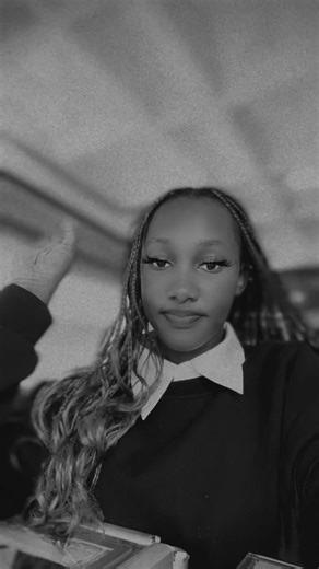 Michelle💙 (@michellekirabo2)’s videos with Try Sleeping with a Broken Heart - Alicia Keys