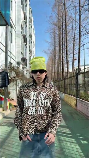 改造荧光健身腰带！打造春季必备穿搭ootd outfitStyle TipsCheck Your OutfitSpring Fashion