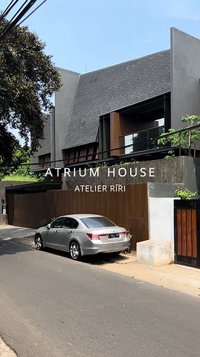 Atrium House: Architectural Design Home Interior