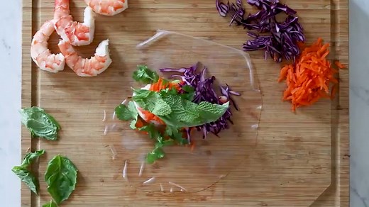 Summer Rolls with Shrimp and Peanut Hoisin Sauce