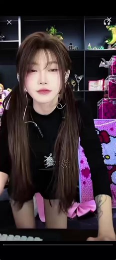 他像宠溺婴儿一样宠爱她。 #tanham #queca #kauishou