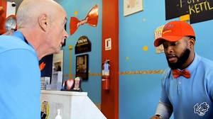 4.4K views · 69 reactions | All of our 1 Gallon Tins are on sale. Get Handcrafted and Fresh Gourmet Popcorn for your loved ones this holiday season. Give them something deliciously Poptastic! https://mamaleespopcorn.com/product-category/popcorn/ You're not really going to give someone a stale gift that was made 6 months ago and has been sitting in old dirty warehouses are you? NO!!! | Mama Lee's Gourmet Popcorn | Facebook