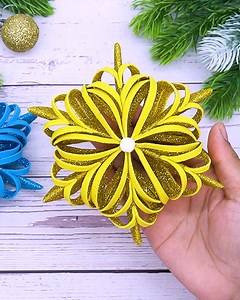 253K views · 7K reactions | Unleash your creativity with Christmas Snowflakes Craft ideas, adding a touch of winter wonder to your DIY Holiday and New Year Crafts. | Colors Paper | Facebook
