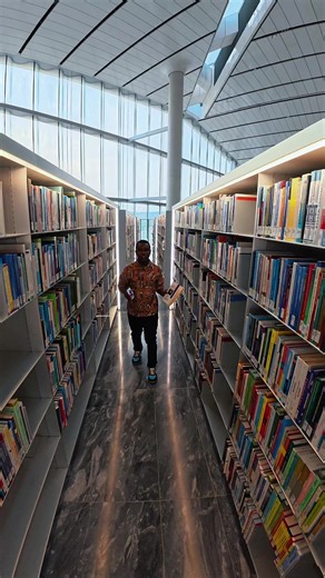 Exploring Qatar National Library: A Futuristic Wisdom Hub