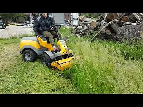 Stiga Park pro 4WD mit Schlegelmähwerk