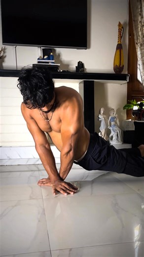 2.9M views · 28K reactions | Deep core workout + lower back strength❤️‍ #junedfams . . . . . . #yoga #fbviralreels #fbviral #core #lowerback #coreworkouts #homeworkout #fitness | Juned Parkour | Facebook